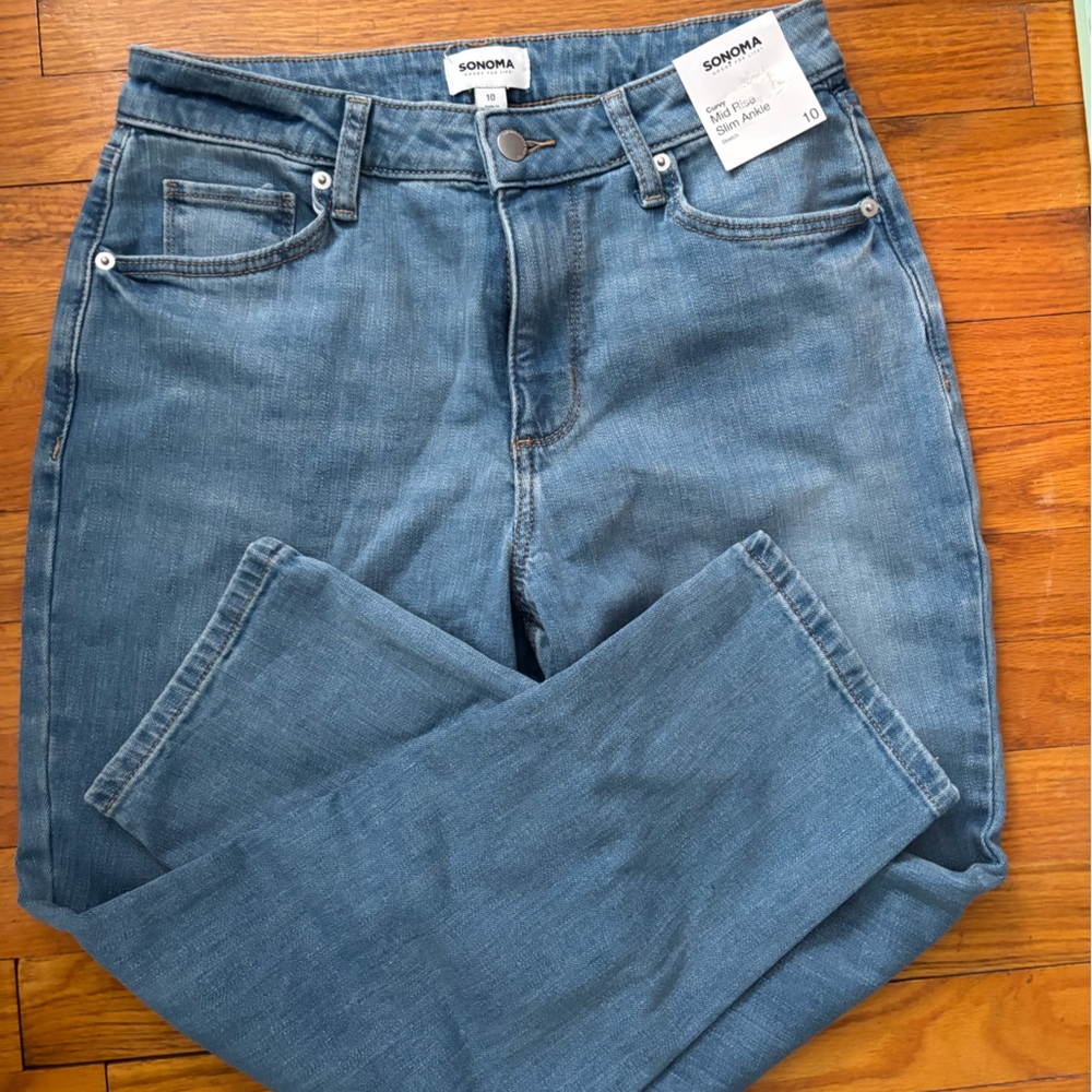 Sonoma Curvy Mid Rise Slim Ankle jeans